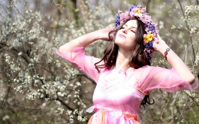 girl-1284186_960_720
